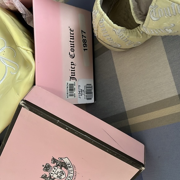 Vintage Juicy Couture Off white.Ballerina flats - Picture 6 of 7